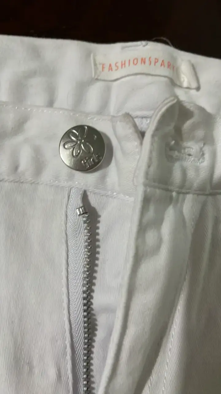 Shorts blancos de mezclilla Fashion Spark - 2