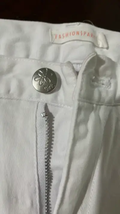 Shorts blancos de mezclilla Fashion Spark - miniatura 2
