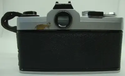 Cámara analógica vintage con funda - miniatura 2