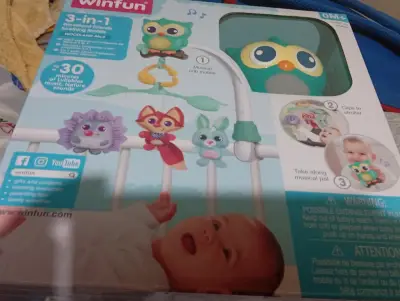 Móvil musical para cuna Winfun 3 en 1 - miniatura 2