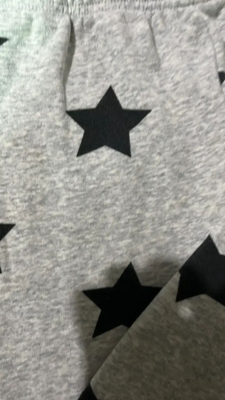 Pantalones grises con estrellas negras para niños - 2