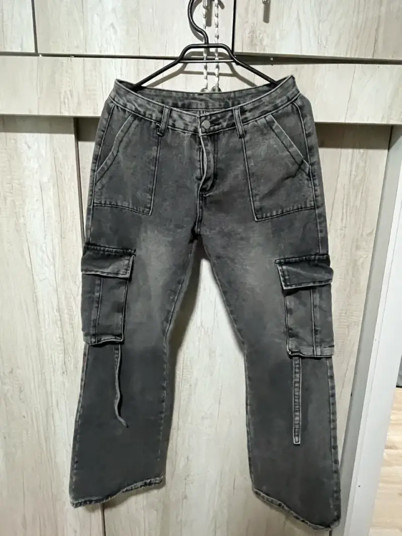 Pantalones cargo gris oscuro para hombre