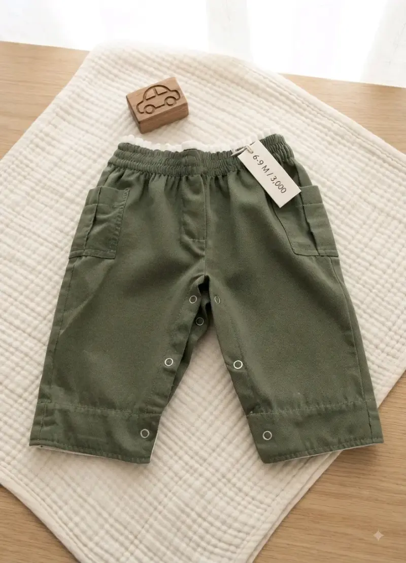 Pantalones verdes para bebé 6-9 meses