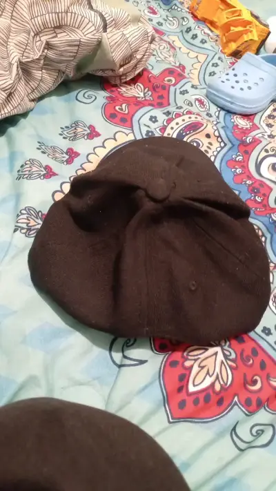 Gorra negra unisex casual - miniatura 4