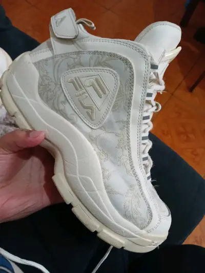 Zapatillas deportivas blancas FILA 24cm - miniatura 2