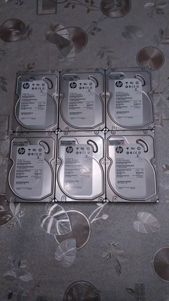 Discos duros HP 1TB 7200rpm SAS - 1