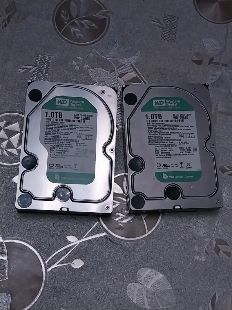 Discos duros Western Digital 1TB WD10EARS - 1