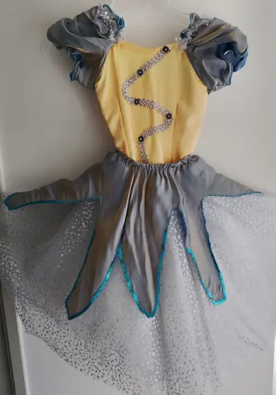 Vestido de Vals para niña con brillantes - miniatura 1