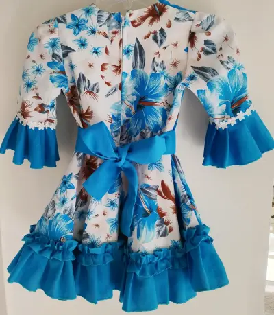 Vestido chinita floral azul con volantes - miniatura 2