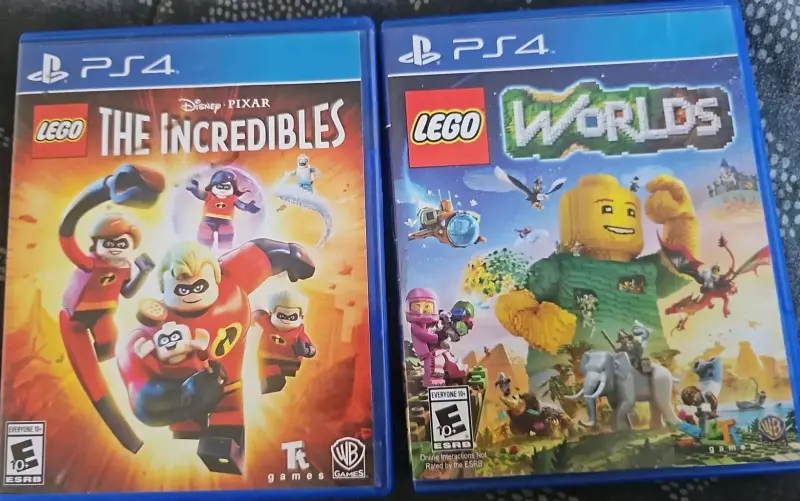 Consola PS4 con control y juegos LEGO - 3