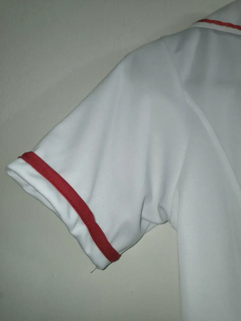 Disfraz de Enfermera Blanco con Detalles Rojos - 3