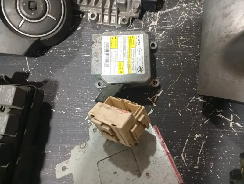 Módulo de Control Delphi para Automóvil - 4
