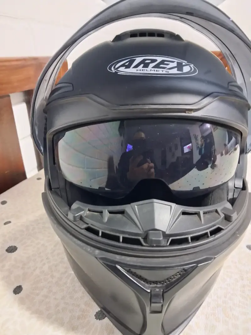 Casco y chaqueta de moto Arex y Zoqa - 5