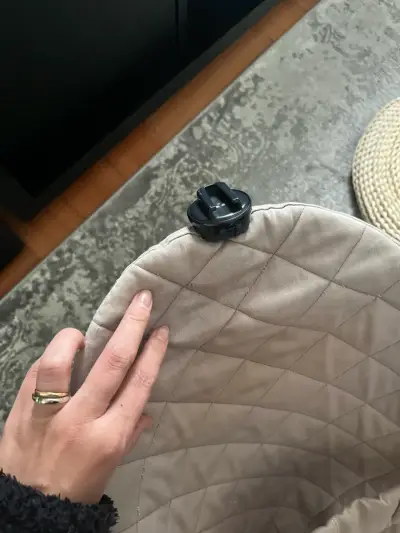 Silla mecedora BabyBjörn beige - miniatura 2