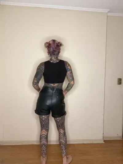 Shorts de cuero negro - miniatura 3