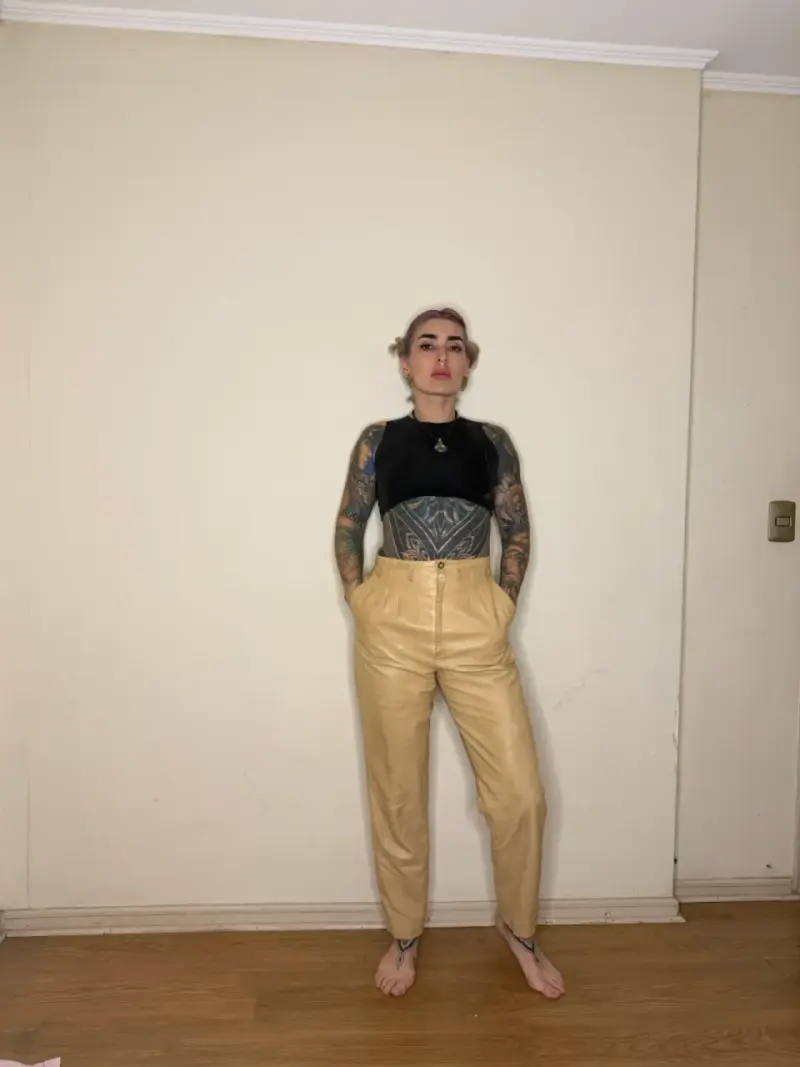 Pantalones de cuero beige - 2