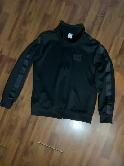 Chaqueta negra Armani Exchange con cierre - miniatura 1