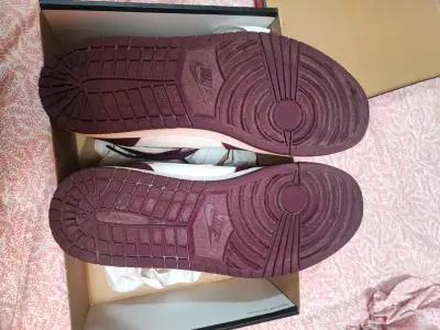 Zapatillas Air Jordan 1 Retro High OG Bordeaux - miniatura 5