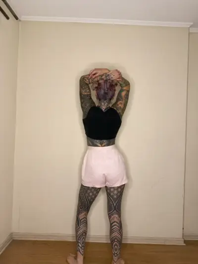 Shorts de mujer color rosa claro - miniatura 2