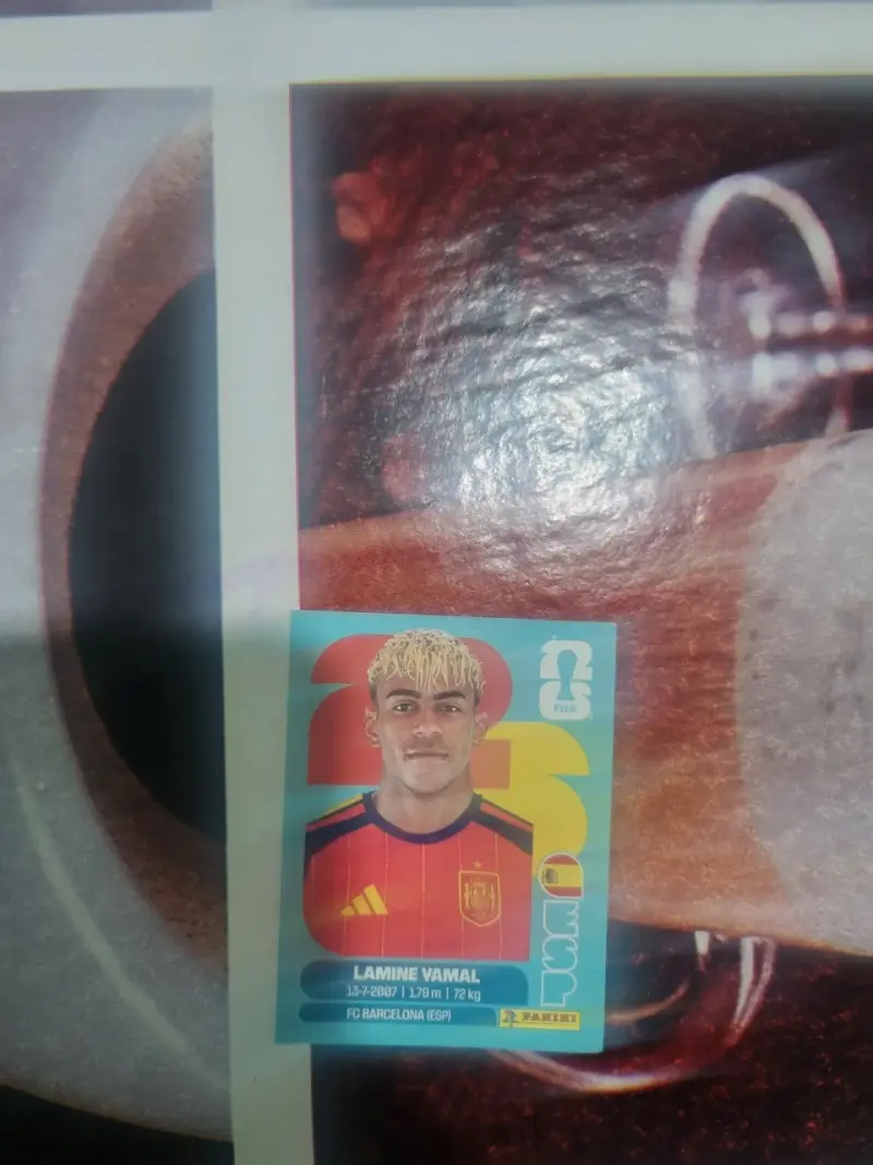 Lámina Panini FIFA World Cup 2026 Lamine yamal