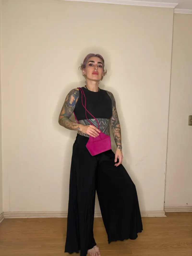 Bolso de mano fucsia de gamuza - 2