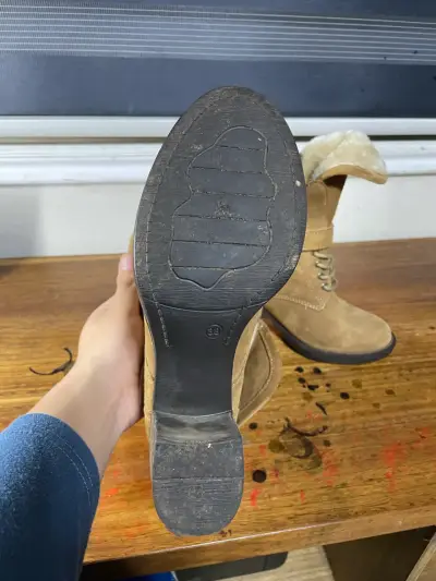 Botines de gamuza con forro de lana para mujer - miniatura 6