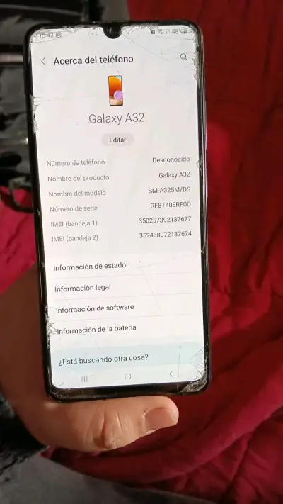 Samsung Galaxy A32 con pantalla dañada - miniatura 1