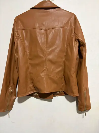 Chaqueta de cuero sintético marrón para mujer - miniatura 3
