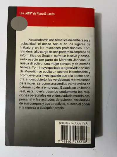 Libro 'Acoso' de Michael Crichton en español - miniatura 3