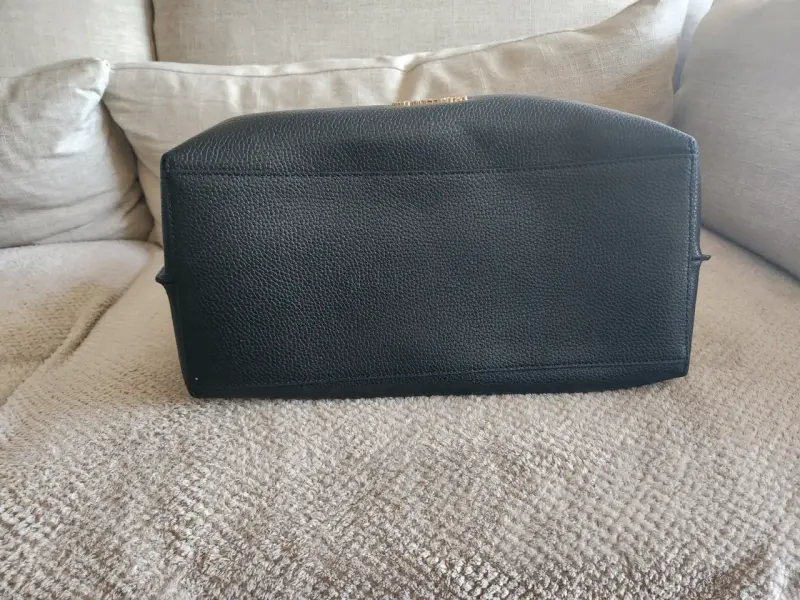 Bolso de cuero negro Michael Kors elegante - 2
