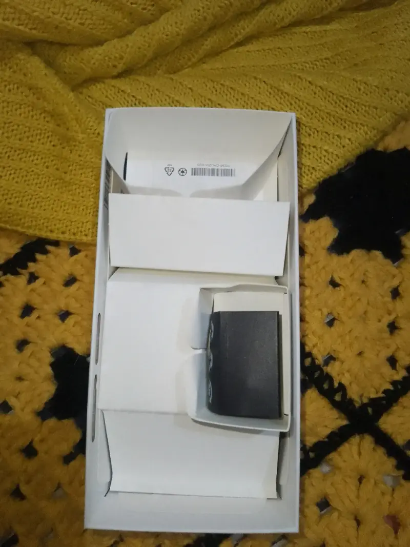 Smartphone Motorola Moto G56 5G en caja - 2