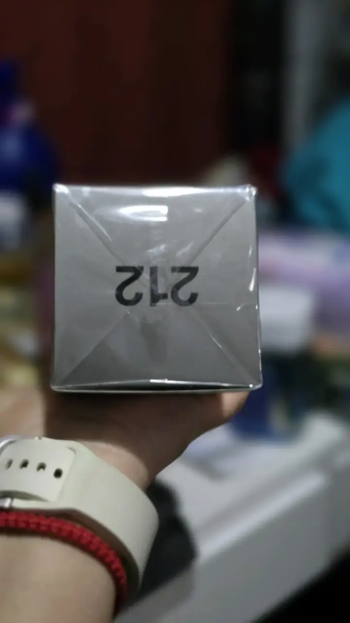 Perfume 212 Men NYC Carolina Herrera 100 ml - 3