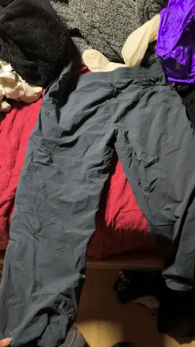 Pantalones deportivos unisex azul oscuro - miniatura 2