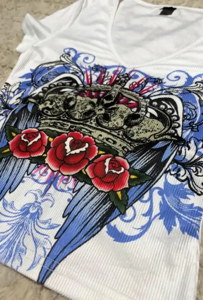 Polera Y2K Crown & Roses - miniatura 3