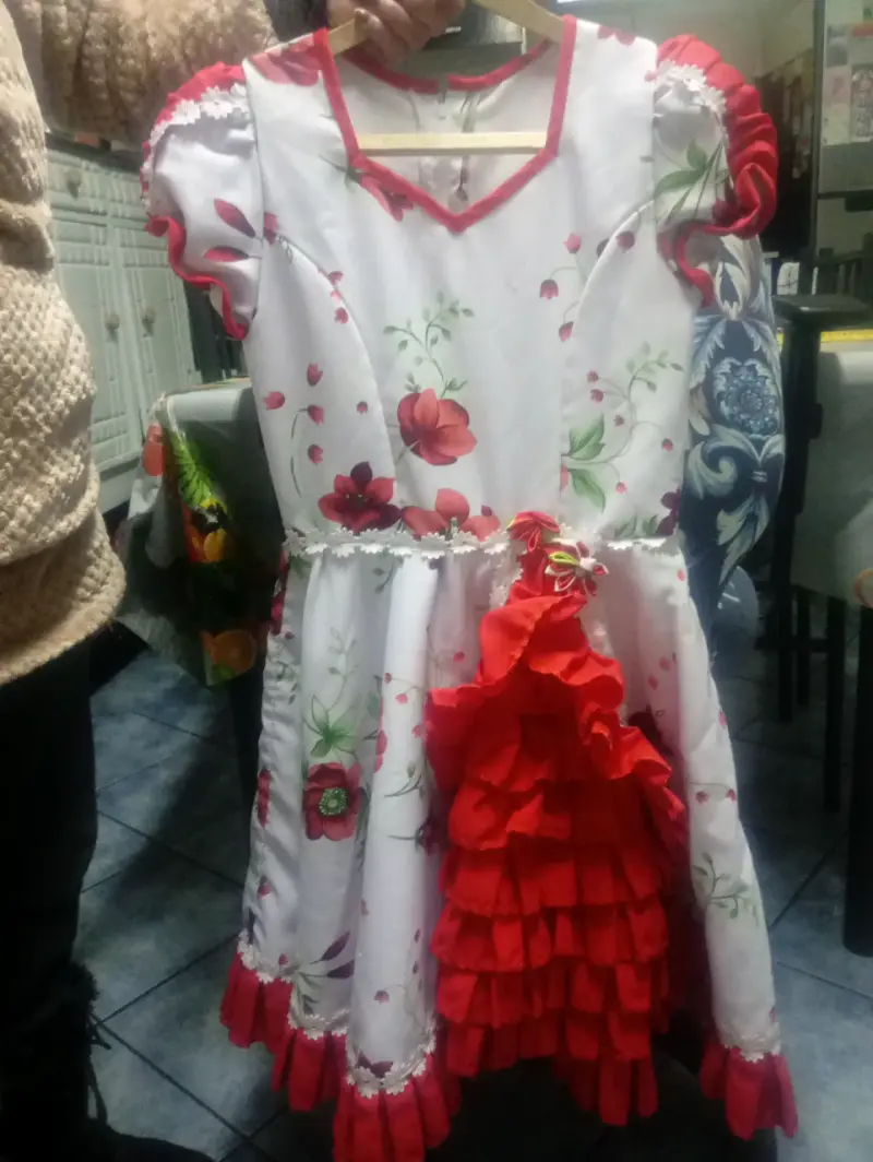 Vestido de huasa para niña entre 7 y 8 añitos - 2