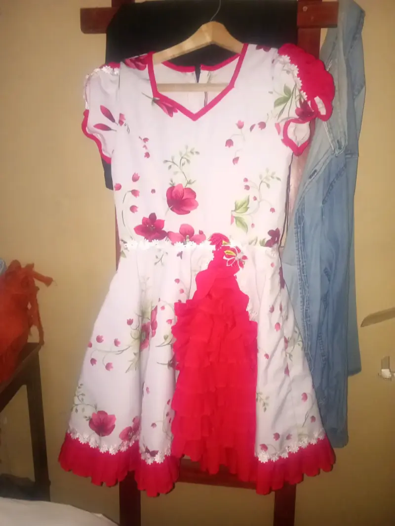Vestido de huasa para niña entre 7 y 8 añitos - 6
