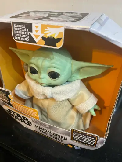 Muñeco animatrónico Baby Yoda Star Wars / Grogu - miniatura 3