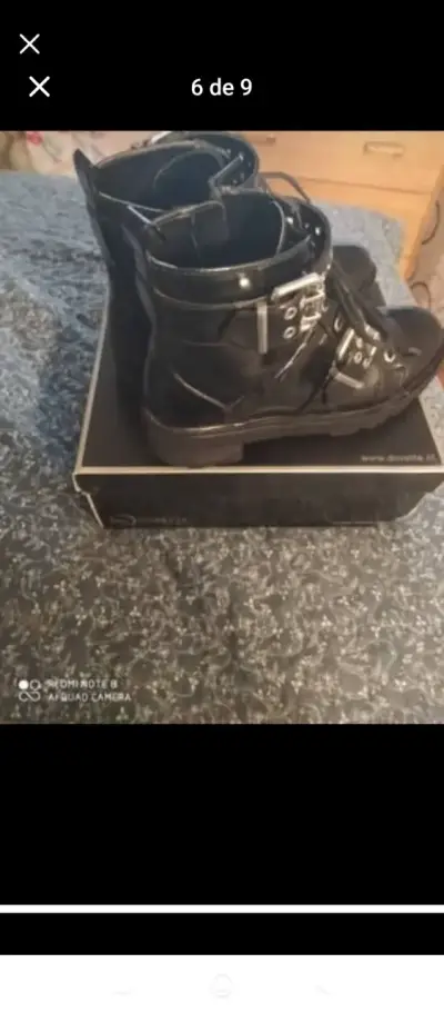 Botas de cuero negro con tachas estilo punk - miniatura 5