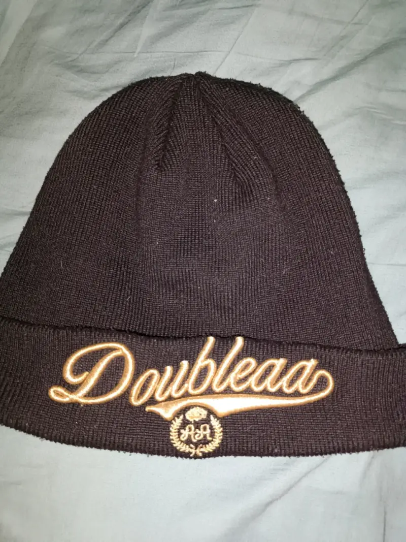 Gorro de lana negro Doubleaa