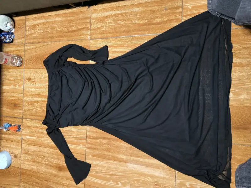 Vestido largo negro elegante