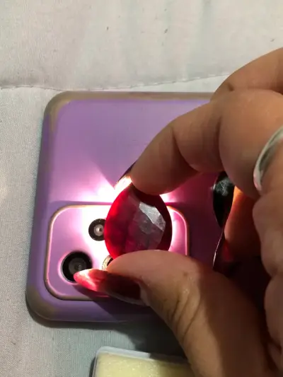 Gema de rubí en forma de lágrima - miniatura 4