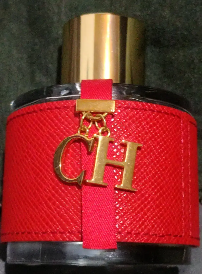 Perfume Carolina Herrera CH 100ml Usado Parcial - 1