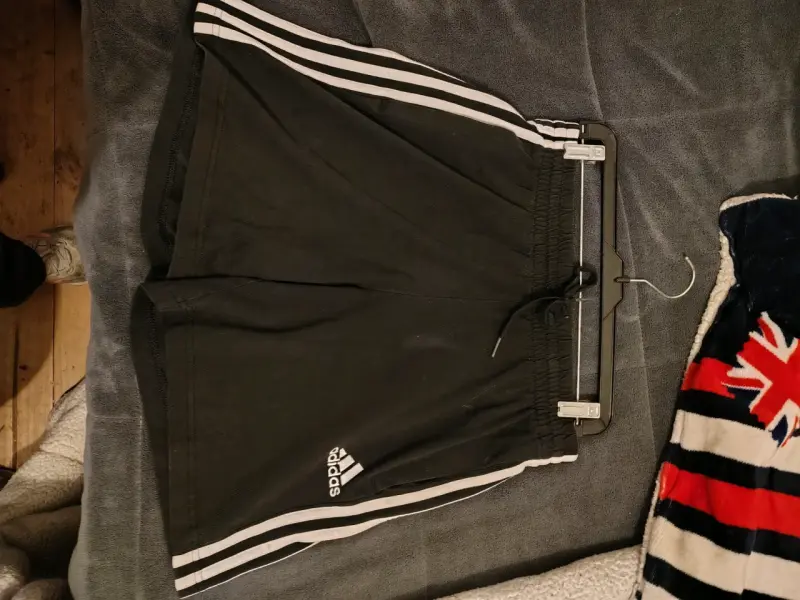 Shorts deportivos negros Adidas talla M - 3