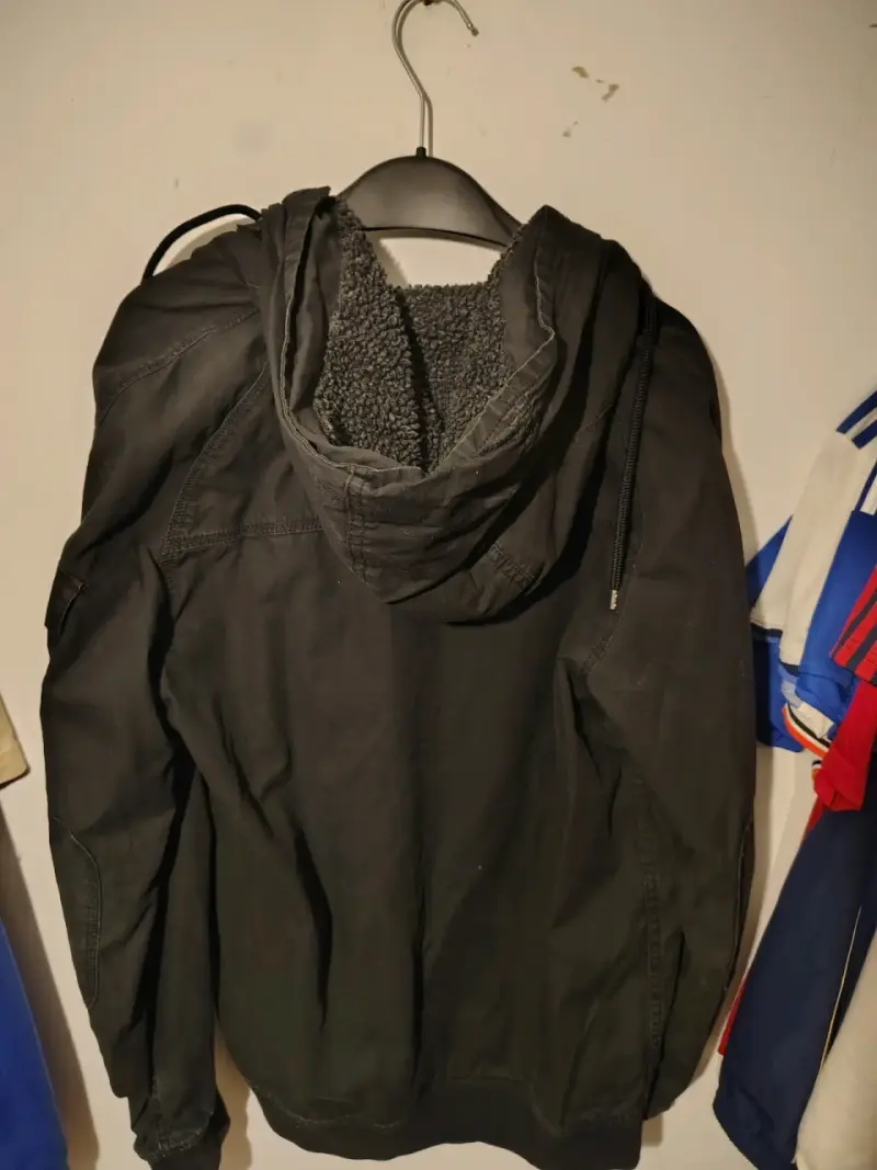 Chaqueta negra con capucha Old Navy talla M - 3