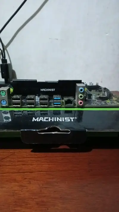 Placa Machinist con Proce Xeon E5-2699v3 16gb ram - miniatura 4