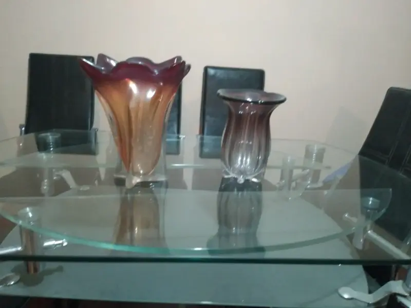 Juego de comedor de vidrio con sillas negras - 3