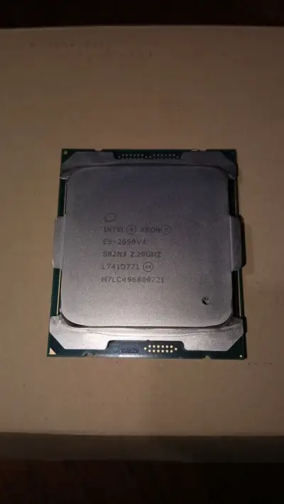 Procesador Intel Xeon E5-2650 v4 2.20GHz - miniatura 1
