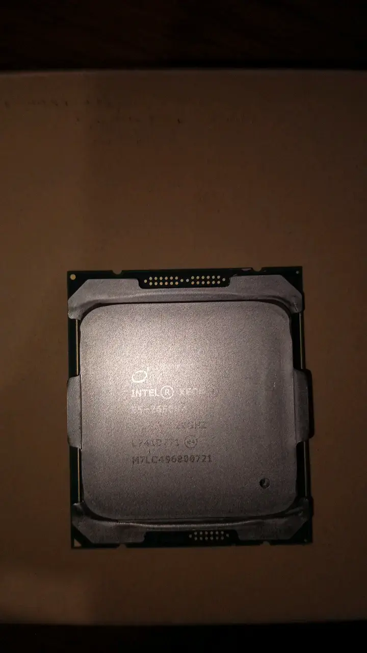 Procesador Intel Xeon E5-2650 v4 2.20GHz - 2