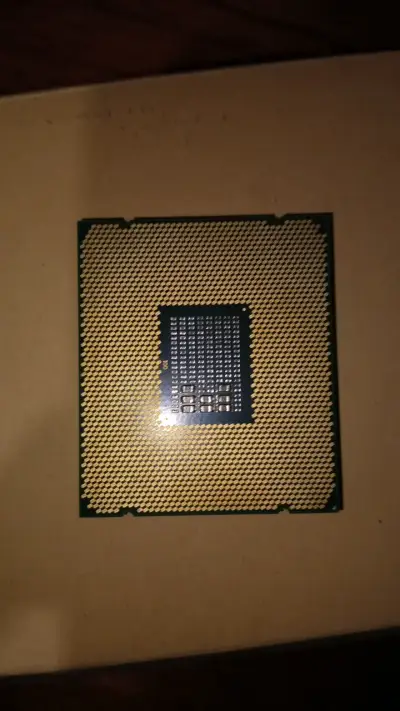 Procesador Intel Xeon E5-2650 v4 2.20GHz - miniatura 4