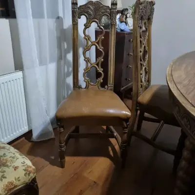 Juego de comedor de madera tallada con sillas - miniatura 3